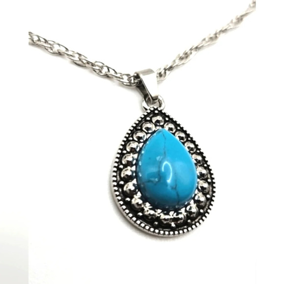 Jewelry - Turquoise Blue Silver Pear Teardrop Pendant Necklace